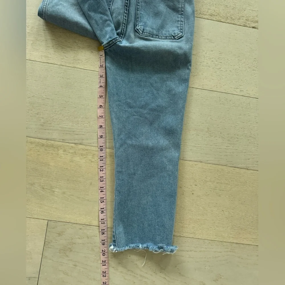 KHAITE Raquel Cropped High Waisted Jeans in Vintage Blue